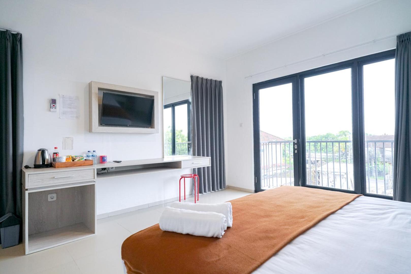 Urbanview Pecatu Residence Bali By Reddoorz Ungasan  Exterior photo
